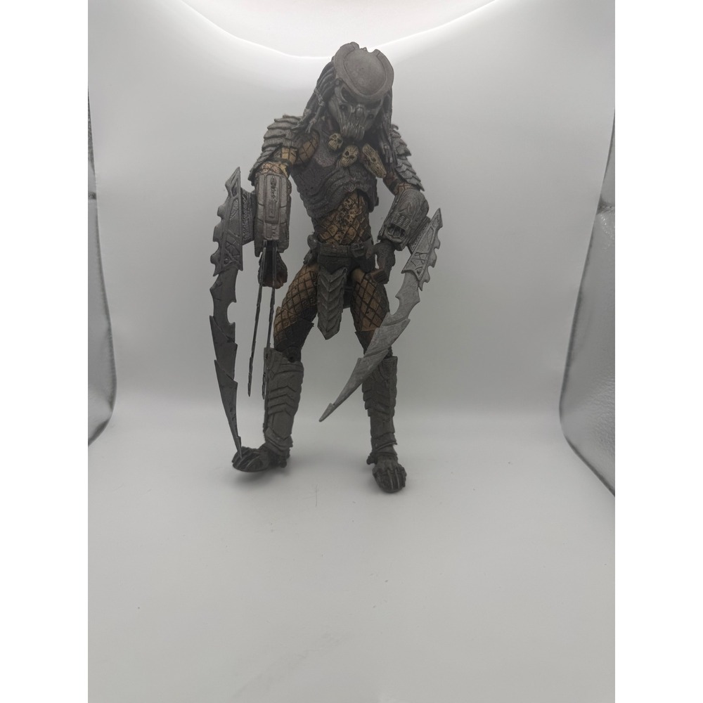 NECA Predator Series 14 Celtic Predator AVP Action Figure 7 Inch Scale Sci-Fi